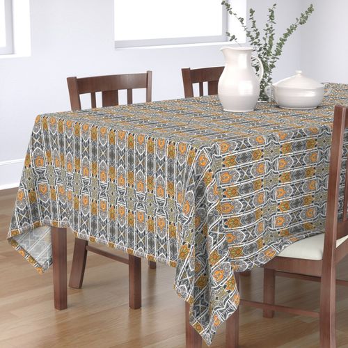 HOME_GOOD_RECTANGULAR_TABLE_CLOTH