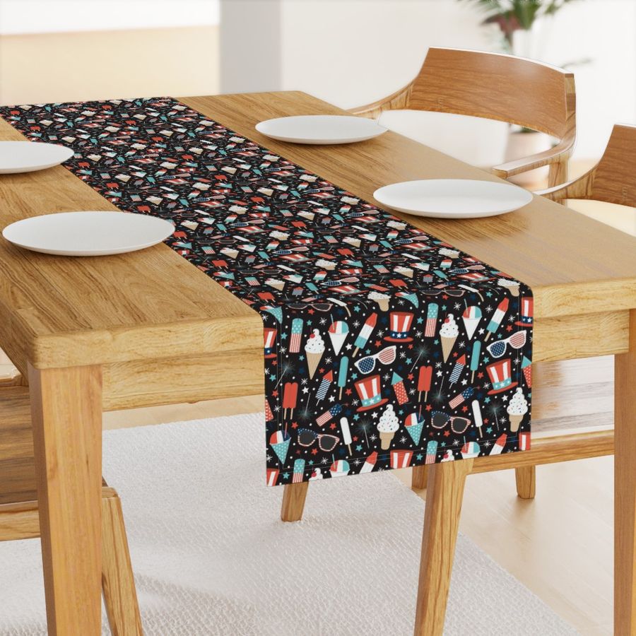 HOME_GOOD_TABLE_RUNNER