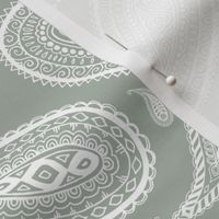 Paisley Coordinate - white on grey - large print