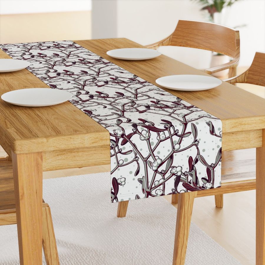 HOME_GOOD_TABLE_RUNNER