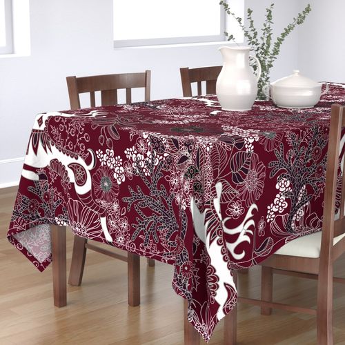 HOME_GOOD_RECTANGULAR_TABLE_CLOTH