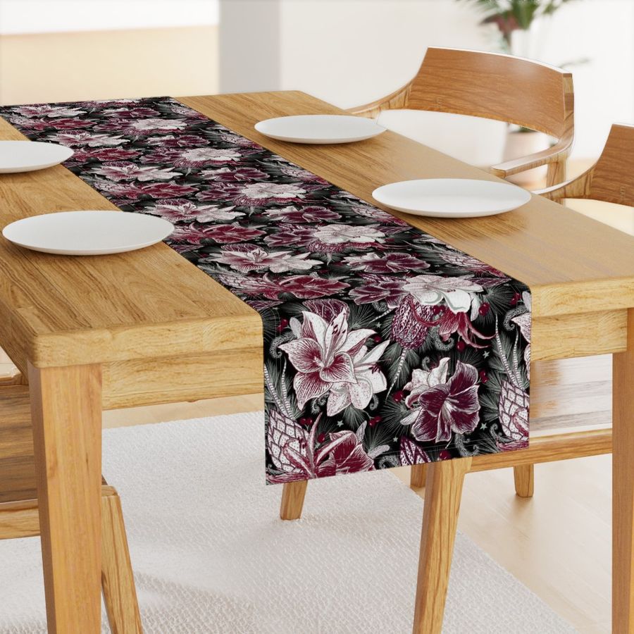 HOME_GOOD_TABLE_RUNNER