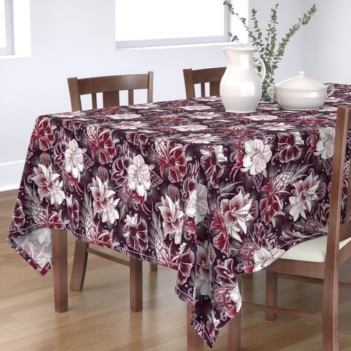 HOME_GOOD_RECTANGULAR_TABLE_CLOTH