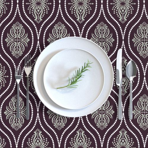 HOME_GOOD_RECTANGULAR_TABLE_CLOTH