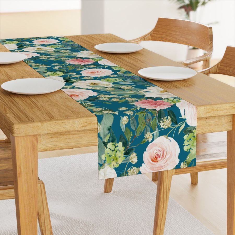 HOME_GOOD_TABLE_RUNNER