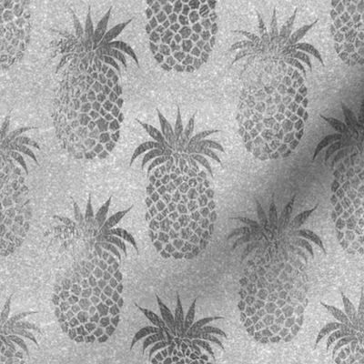 pineapples_silver