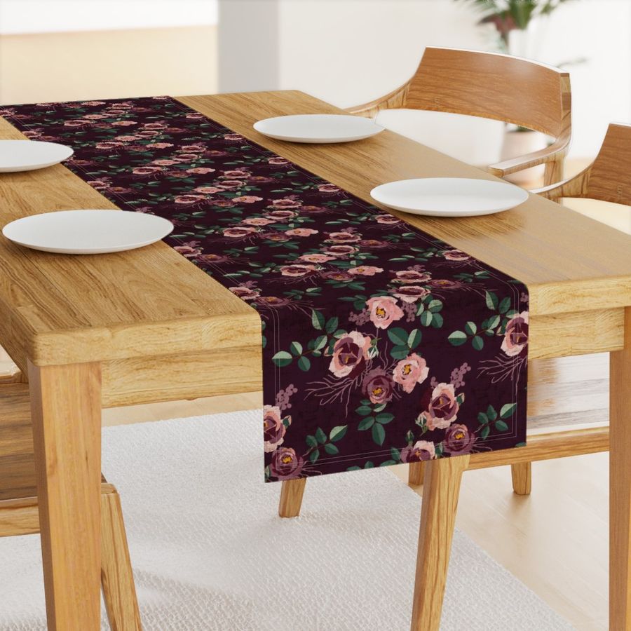 HOME_GOOD_TABLE_RUNNER