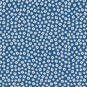 Spring Flower Pattern Blue White  