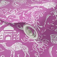 Arabian Nights on Fuchsia // Large-Size