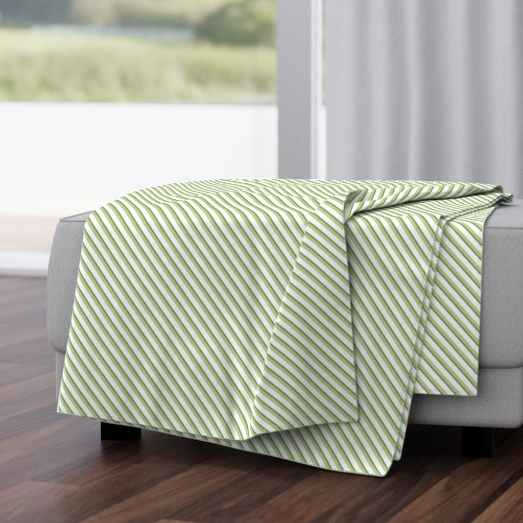 diagonal stripes light green  - small