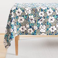 Elegant Magnolia Blossoms, Cobalt, XL