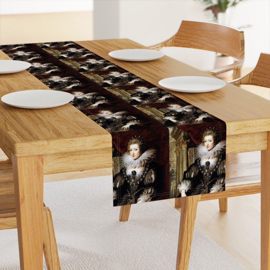 HOME_GOOD_TABLE_RUNNER