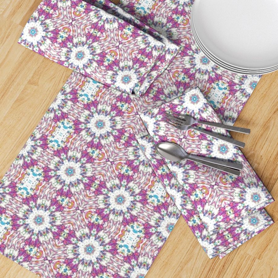 HOME_GOOD_TABLE_RUNNER