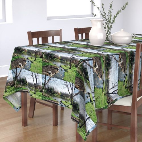 HOME_GOOD_RECTANGULAR_TABLE_CLOTH