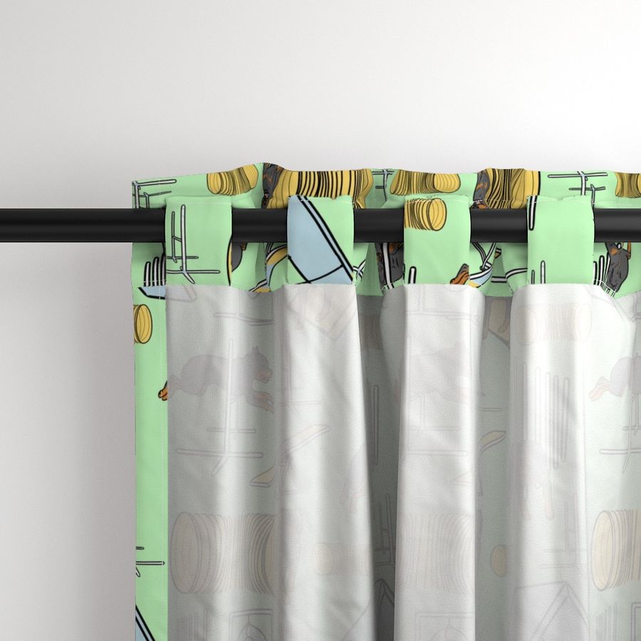 HOME_GOOD_CURTAIN_PANEL