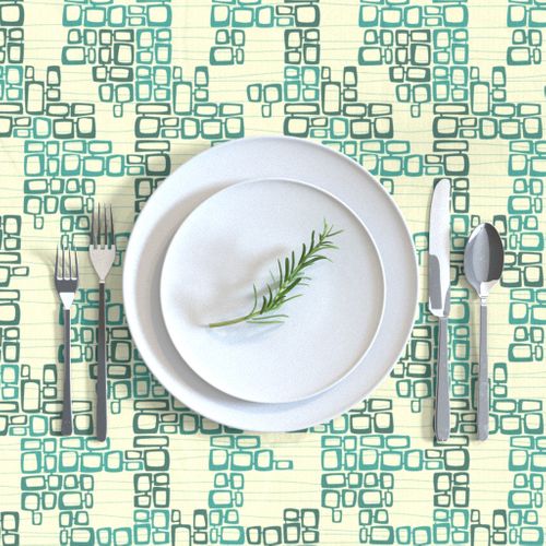 HOME_GOOD_RECTANGULAR_TABLE_CLOTH