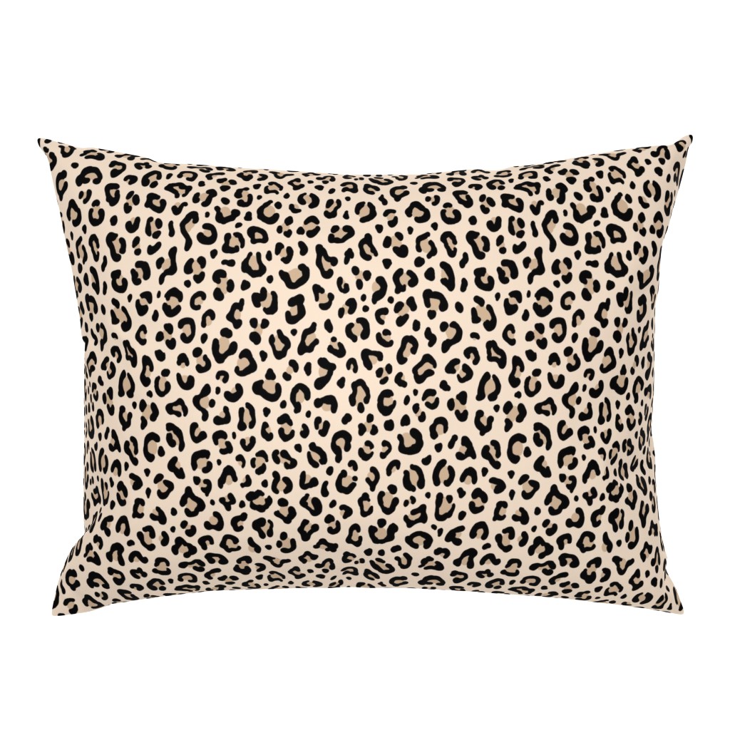 ★ BLACK and WHITE LEOPARD - LEOPARD PRINT in ECRU ★ Medium Scale / Collection : Leopard spots – Punk Rock Animal Print