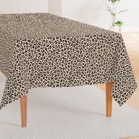 ★ BLACK and WHITE LEOPARD - LEOPARD PRINT in ECRU ★ Medium Scale / Collection : Leopard spots – Punk Rock Animal Print