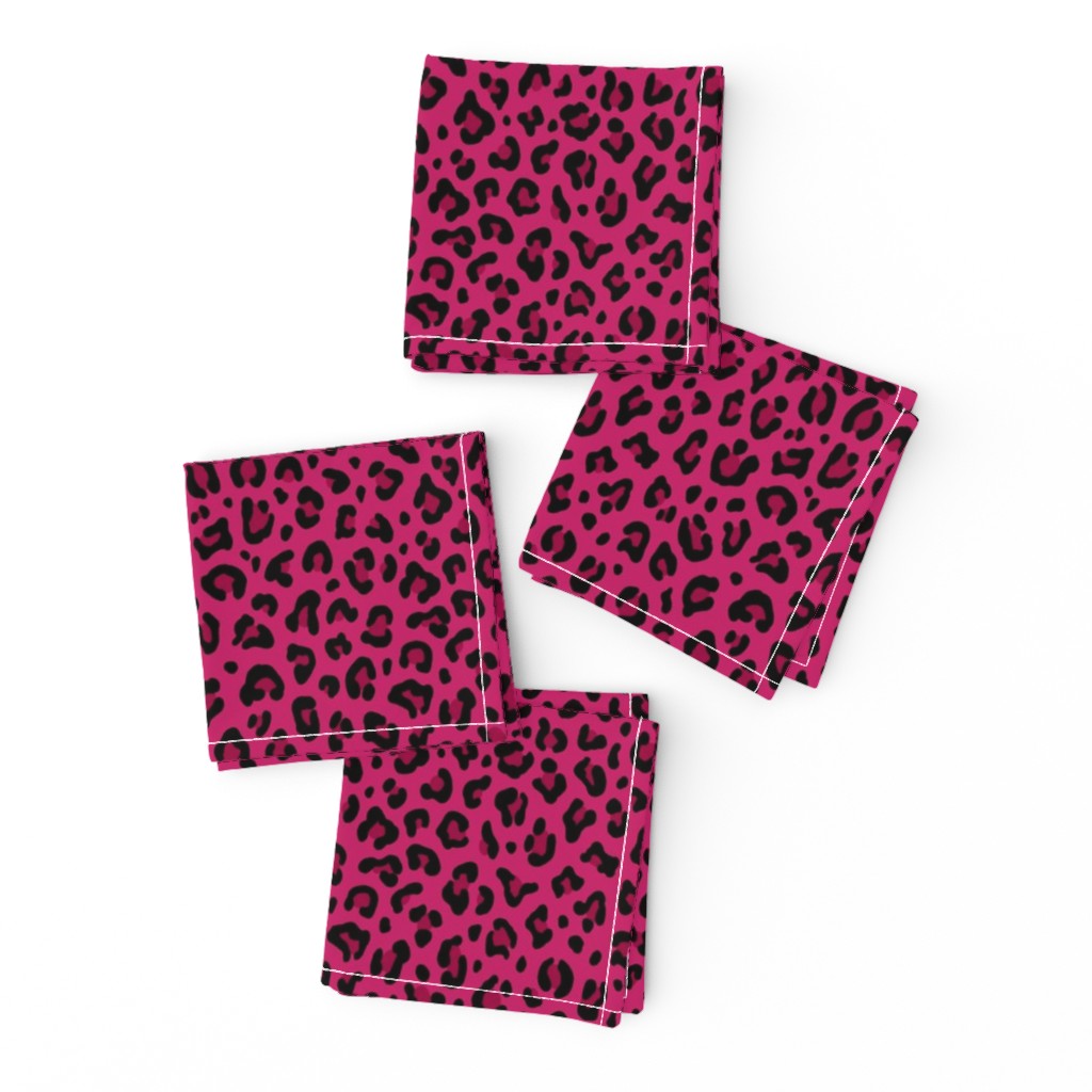 ★ LOVE LEOPARD – LEOPARD PRINT in HOT PINK ★ Small Scale / Collection : Leopard spots – Punk Rock Animal Print