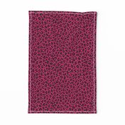 ★ LOVE LEOPARD – LEOPARD PRINT in HOT PINK ★ Small Scale / Collection : Leopard spots – Punk Rock Animal Print