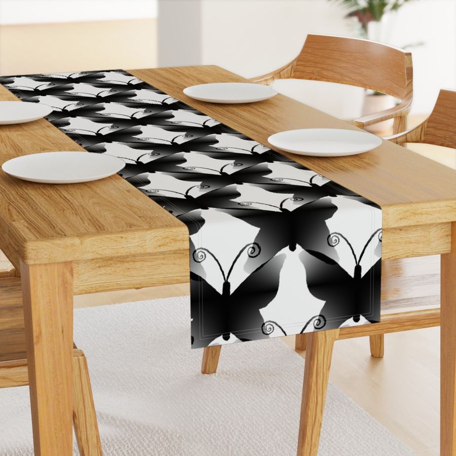 HOME_GOOD_TABLE_RUNNER