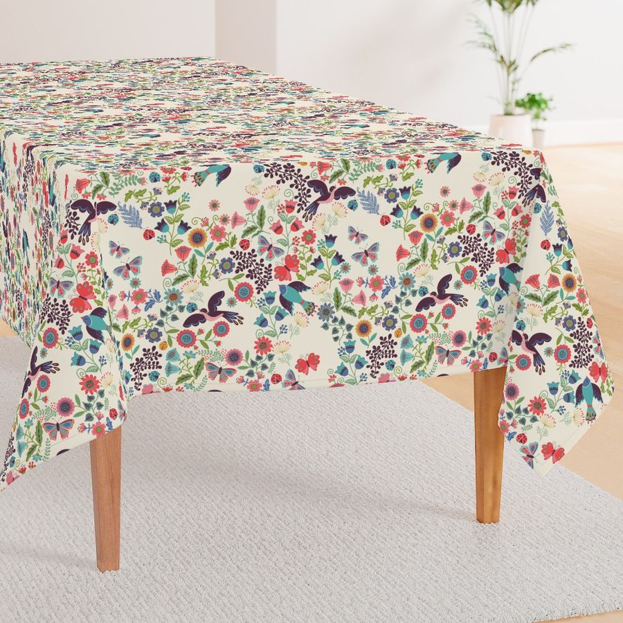 HOME_GOOD_RECTANGULAR_TABLE_CLOTH