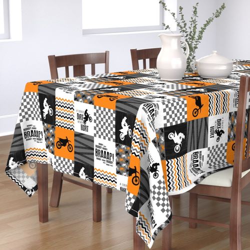 HOME_GOOD_RECTANGULAR_TABLE_CLOTH