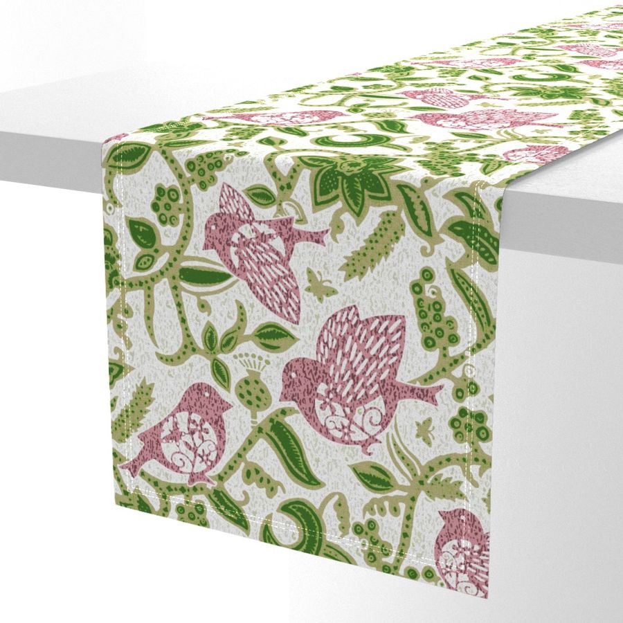 HOME_GOOD_TABLE_RUNNER