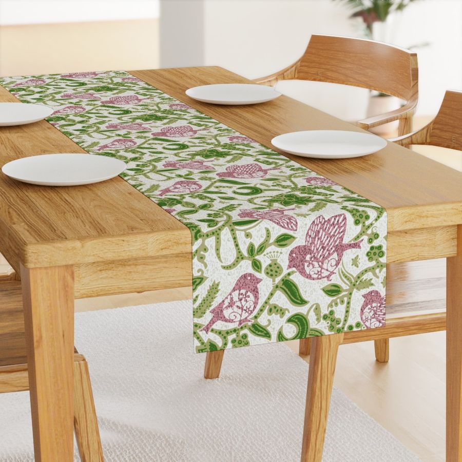 HOME_GOOD_TABLE_RUNNER