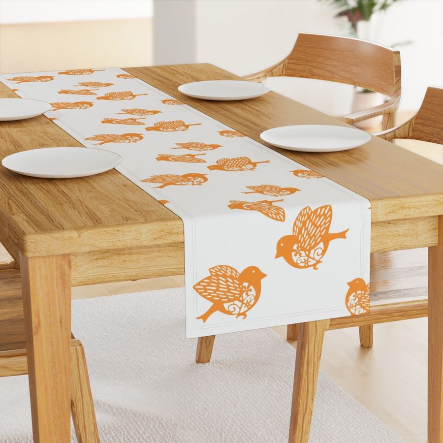 HOME_GOOD_TABLE_RUNNER