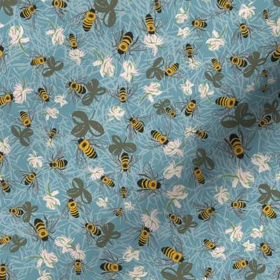 Clover Bee Ditsy-reef waters blue