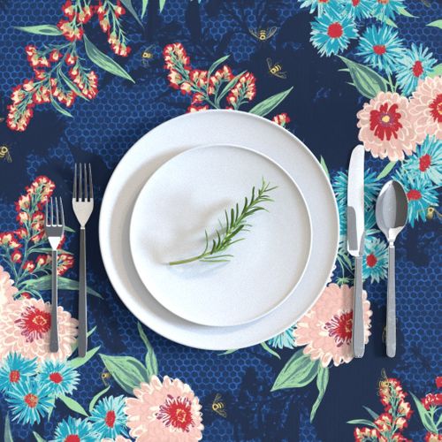 HOME_GOOD_RECTANGULAR_TABLE_CLOTH