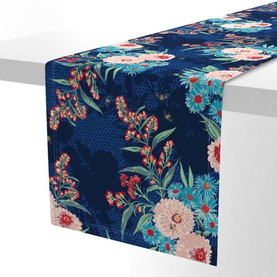 HOME_GOOD_TABLE_RUNNER