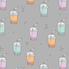 Bubble tea Japanese kawaii trend pastel cups to go lilac mint