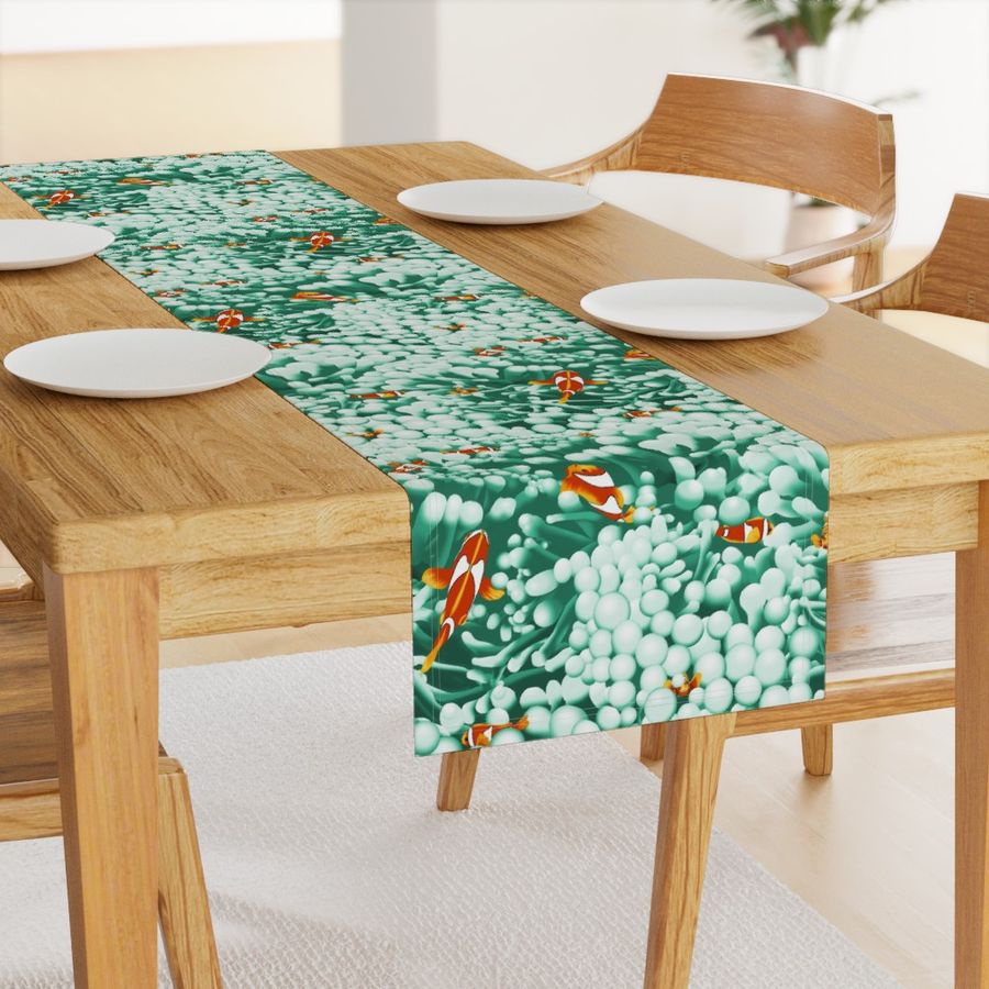 HOME_GOOD_TABLE_RUNNER