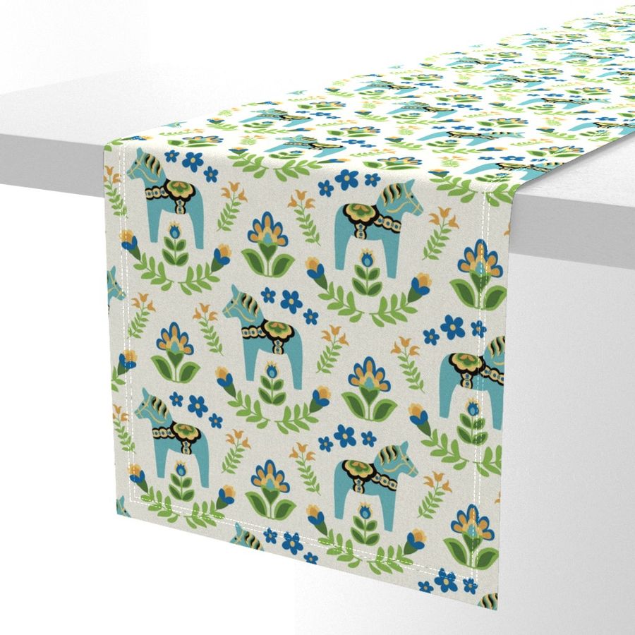 HOME_GOOD_TABLE_RUNNER