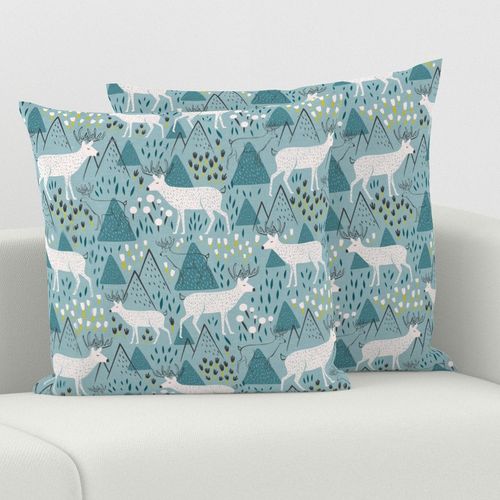 HOME_GOOD_SQUARE_THROW_PILLOW