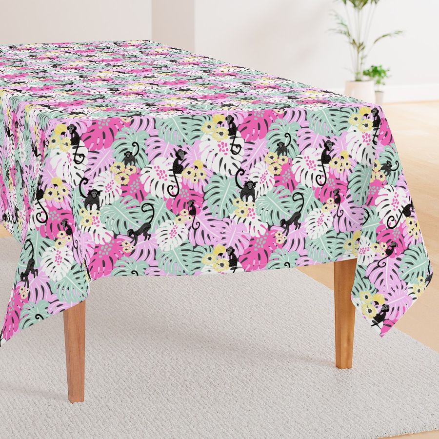 HOME_GOOD_RECTANGULAR_TABLE_CLOTH