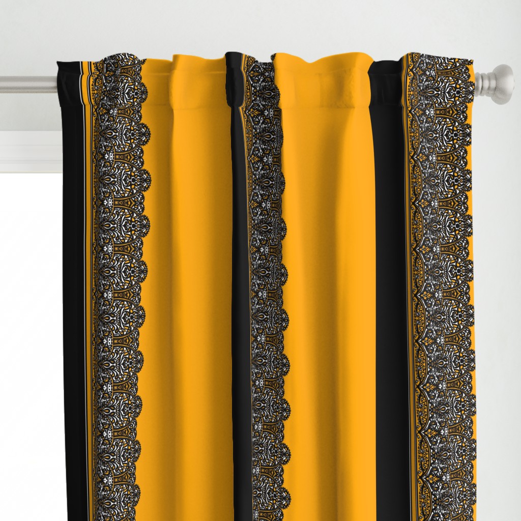 High Contrast Yellow Lace Border