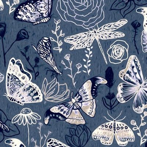  Dragonflies, Butterflies And Moths In White, Navy And Grey Blue - Big