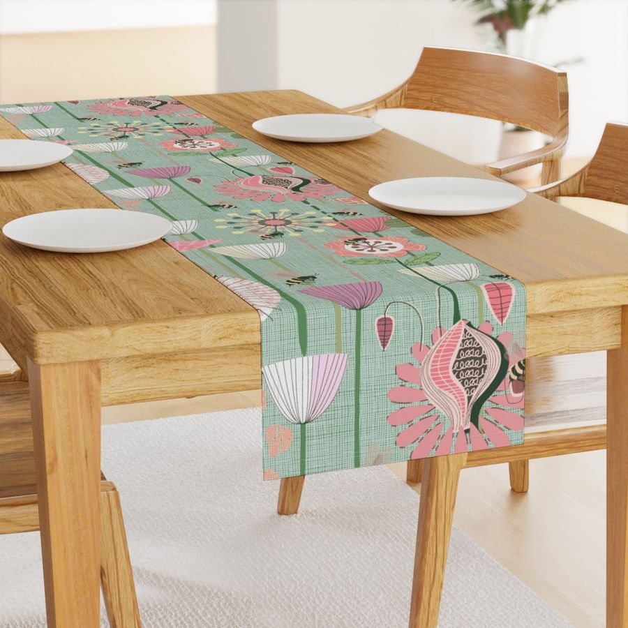 HOME_GOOD_TABLE_RUNNER