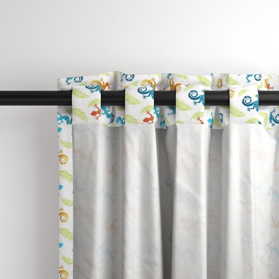 HOME_GOOD_CURTAIN_PANEL