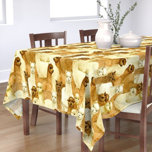 HOME_GOOD_RECTANGULAR_TABLE_CLOTH