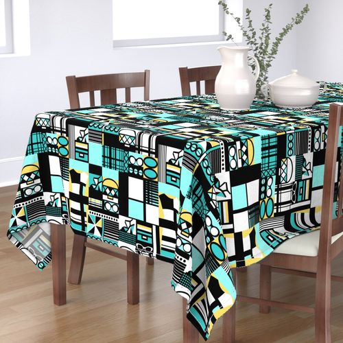 HOME_GOOD_RECTANGULAR_TABLE_CLOTH