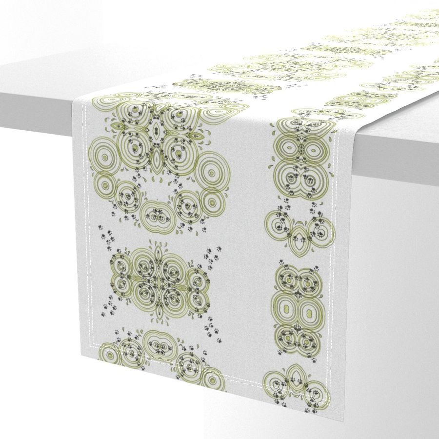 HOME_GOOD_TABLE_RUNNER