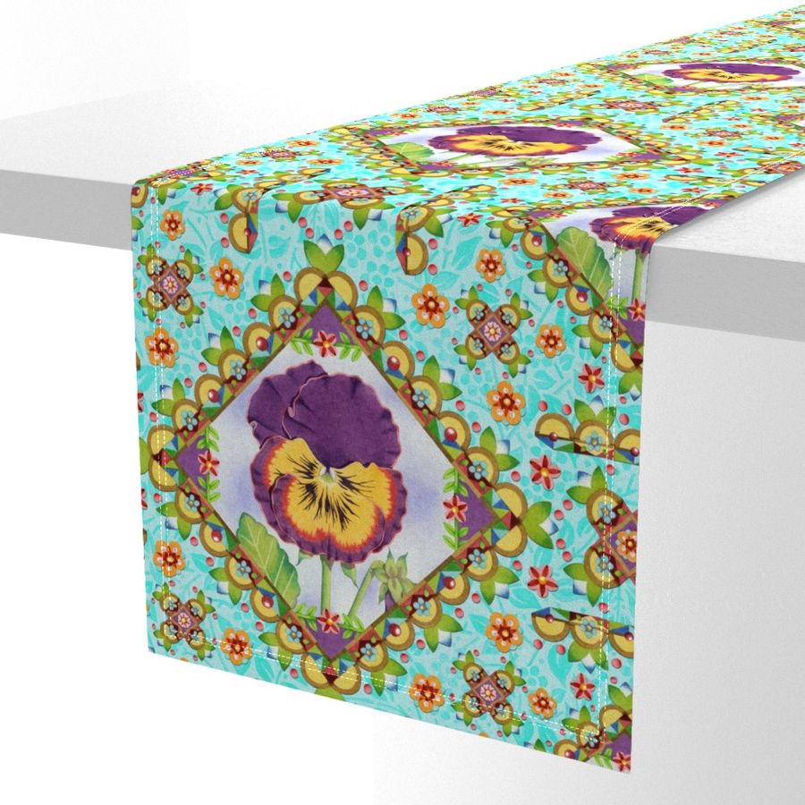 HOME_GOOD_TABLE_RUNNER