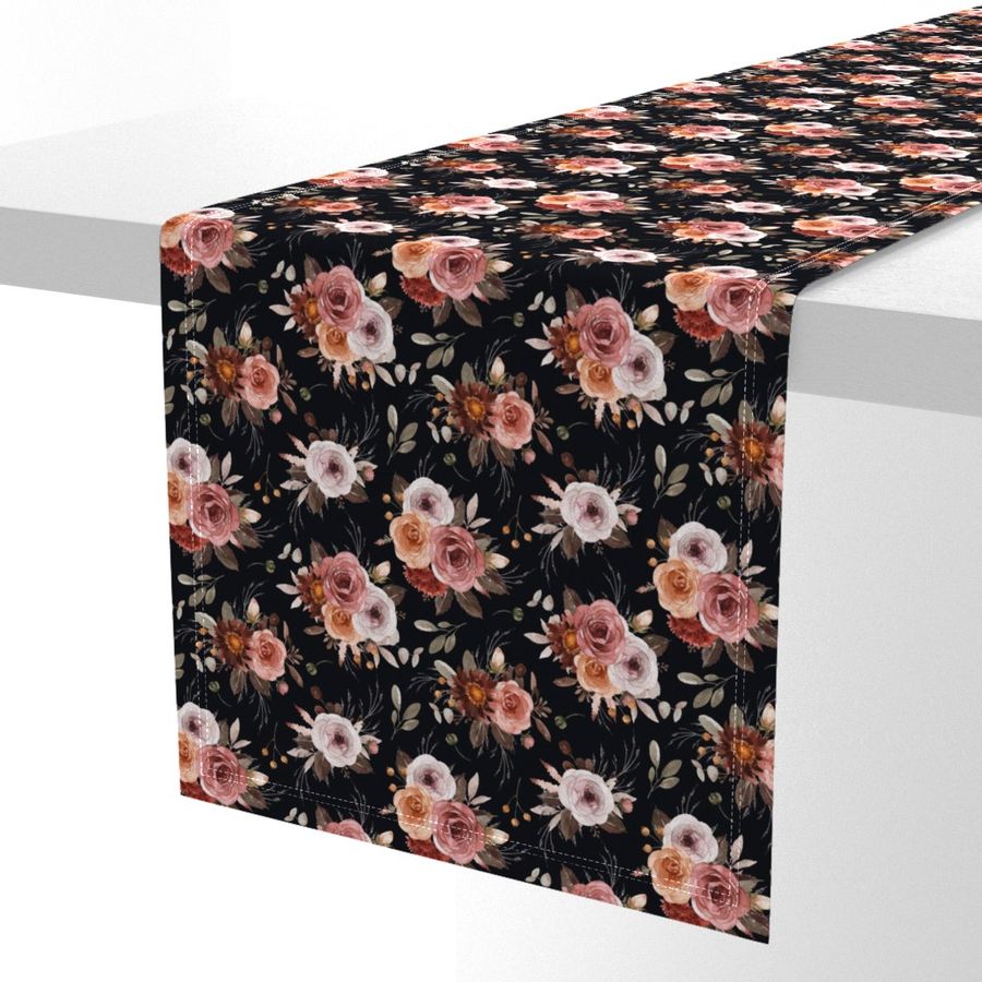 HOME_GOOD_TABLE_RUNNER