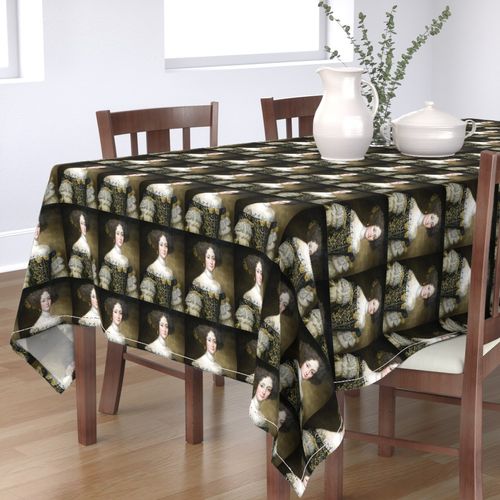 HOME_GOOD_RECTANGULAR_TABLE_CLOTH