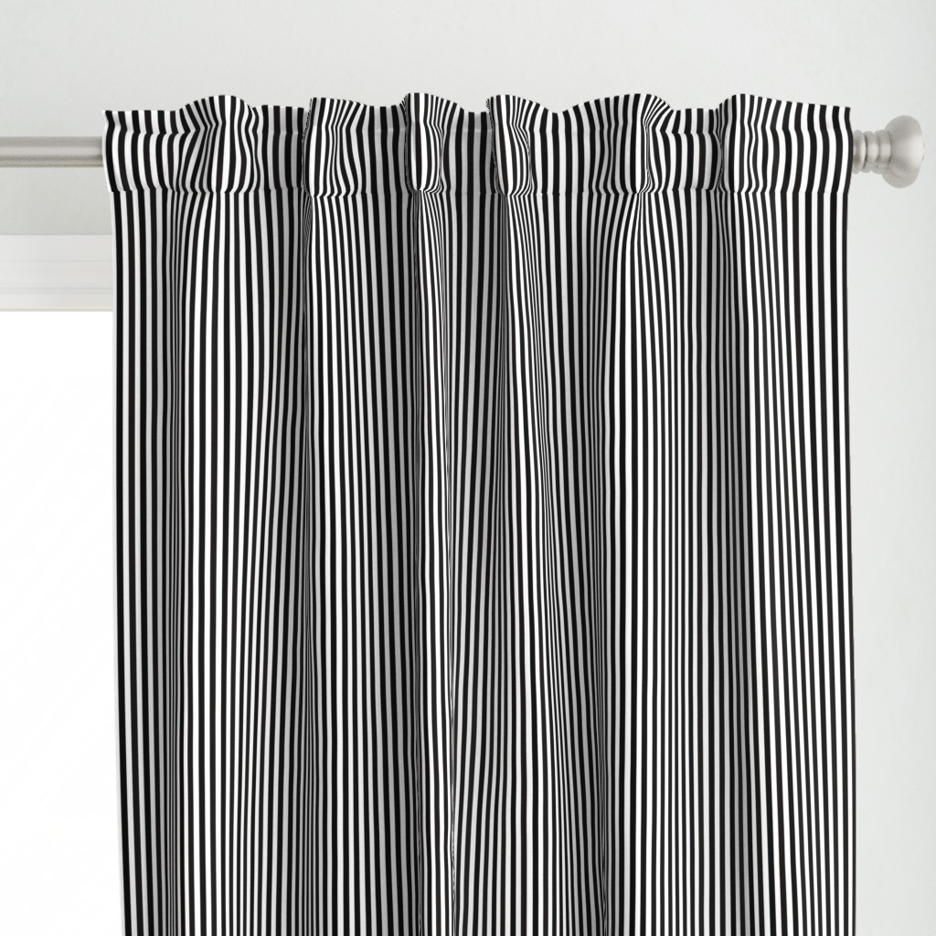 Black thinnest stripe vertical