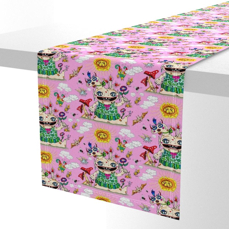 HOME_GOOD_TABLE_RUNNER